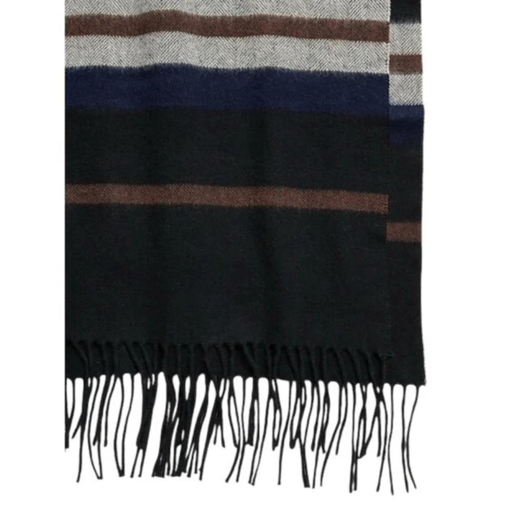 Banana Republic Black Striped Wool Blend Shawl Wrap Poncho One Size Cape EXC - Picture 6 of 7